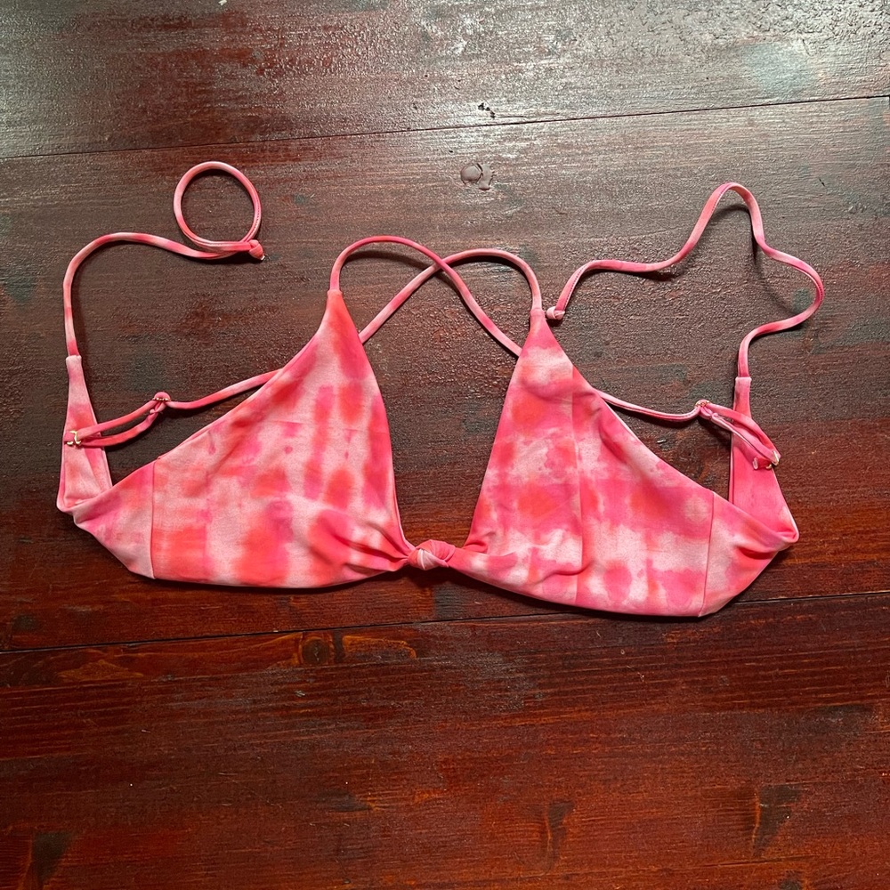 Sarah top
Lollapalooza
Worn once
Size M
SKATIE